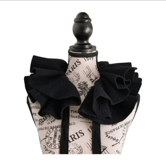 Indies Vamp Avant Garde Black Wool Ruffle Collar - Picture 3 of 8